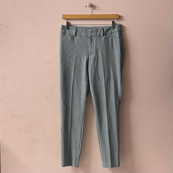 a new day Pants - A New Day Gray Skinny Ankle Low Rise Pants NWT Size 6R